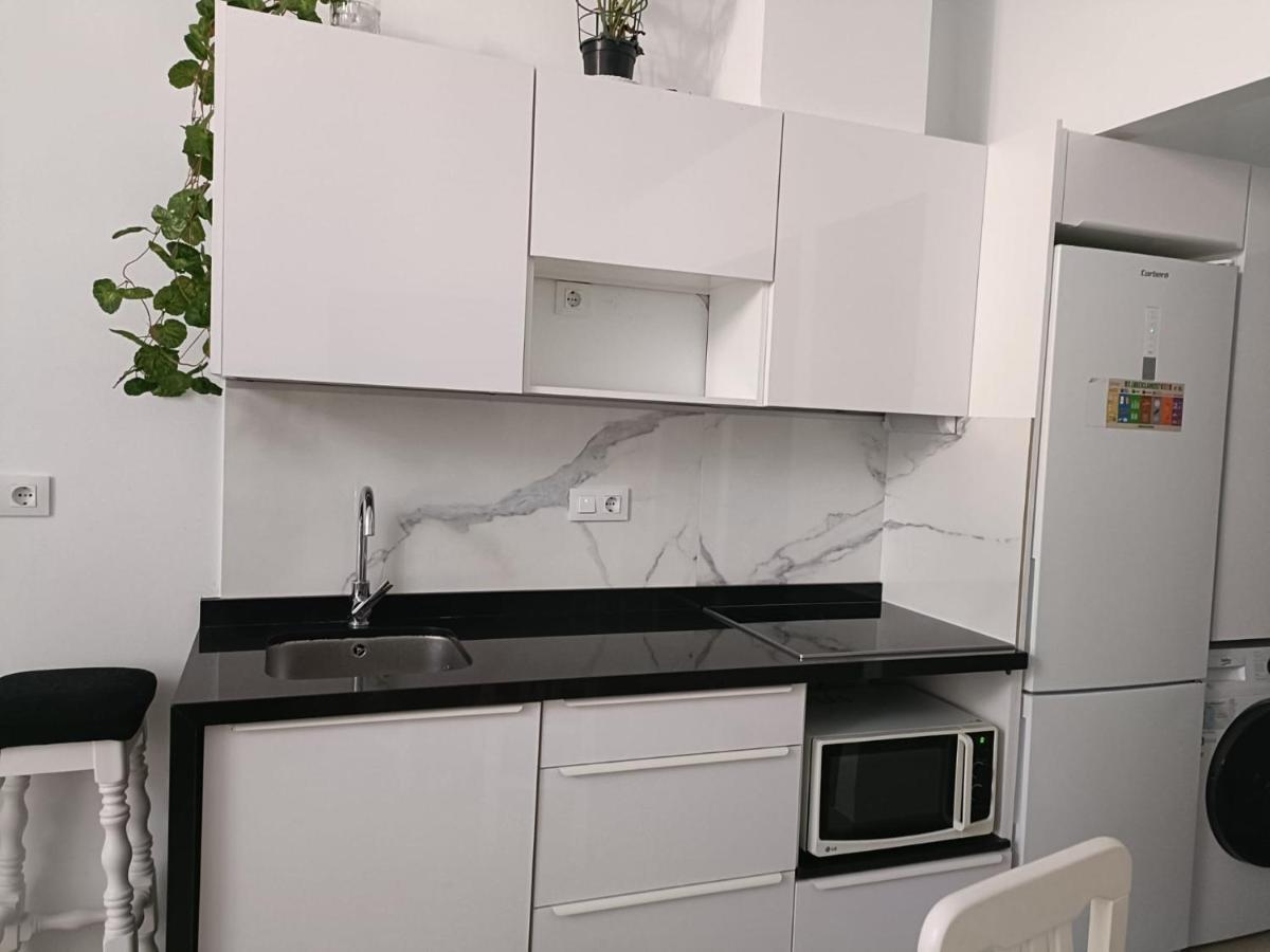 Emilio De La Cerda Huelin Apartment Malaga Luaran gambar