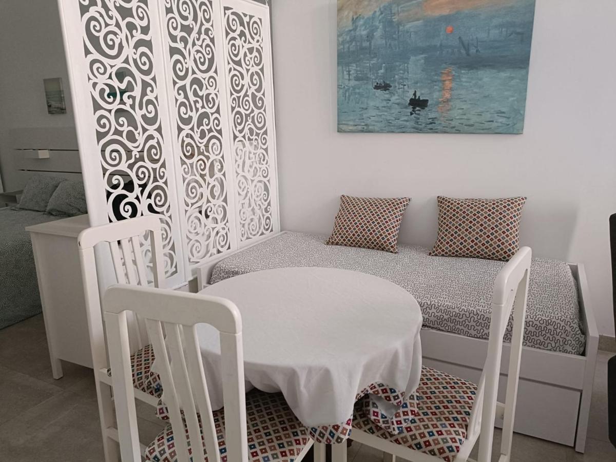 Emilio De La Cerda Huelin Apartment Malaga Luaran gambar